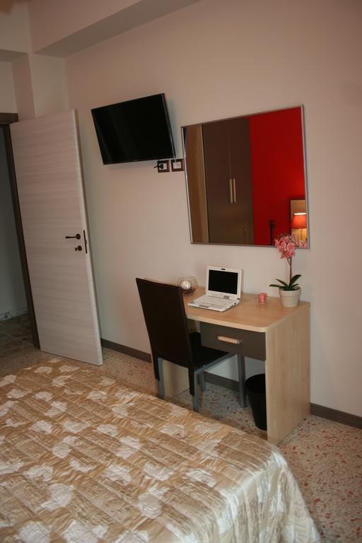 Gallery B&B Milazzo Ngoại thất bức ảnh